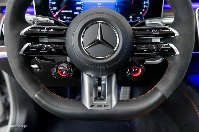 Mercedes-Benz Klasa S W223 S 63 AMG 31