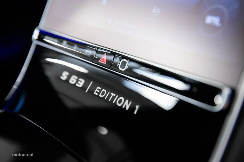 Mercedes-Benz Klasa S W223 S 63 AMG 36