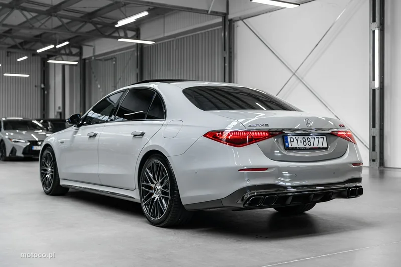 Mercedes-Benz Klasa S W223 S 63 AMG 8