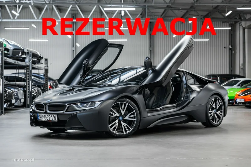BMW i8