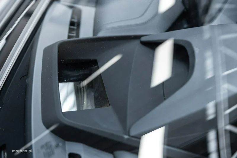 BMW i8 14