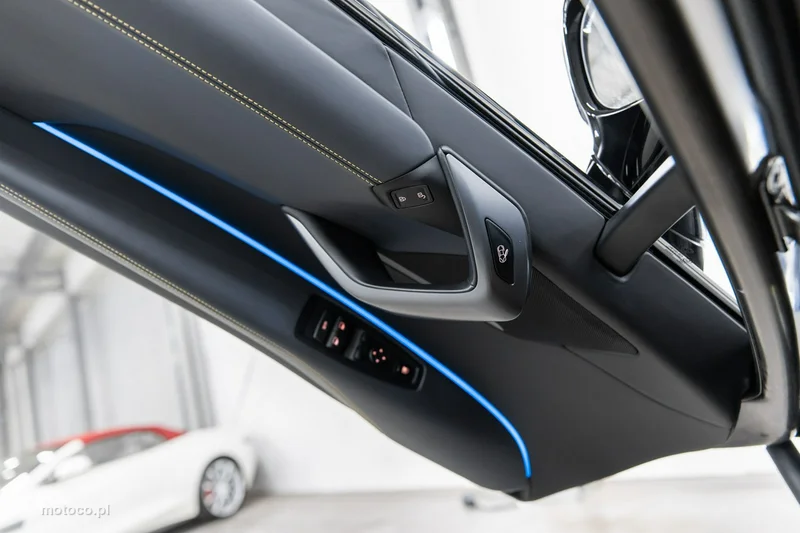 BMW i8 34