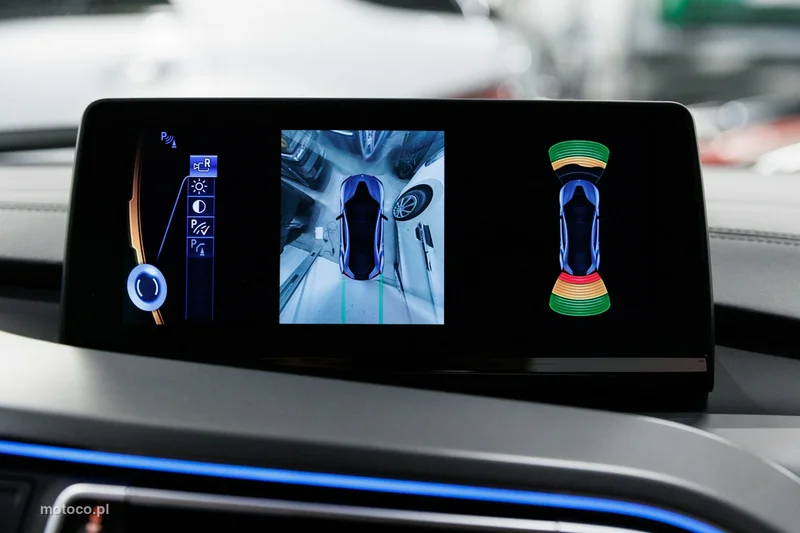 BMW i8 40