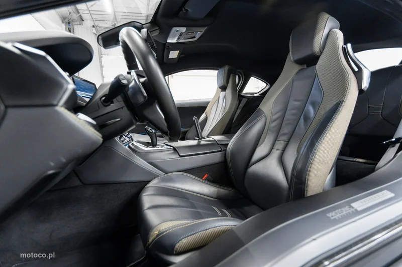 BMW i8 58