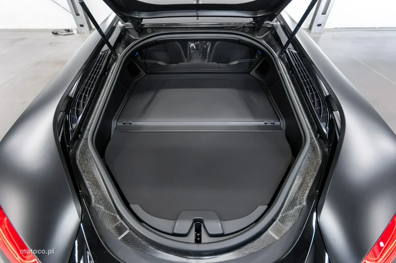 BMW i8 62