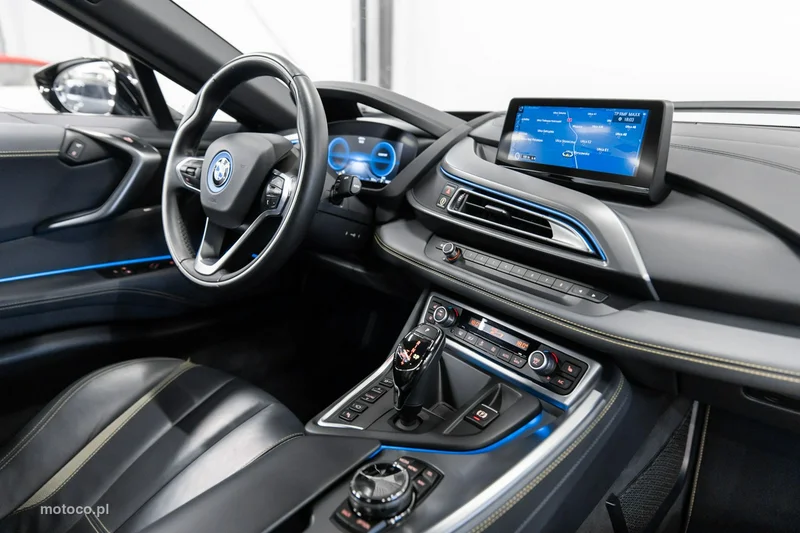 BMW i8 75