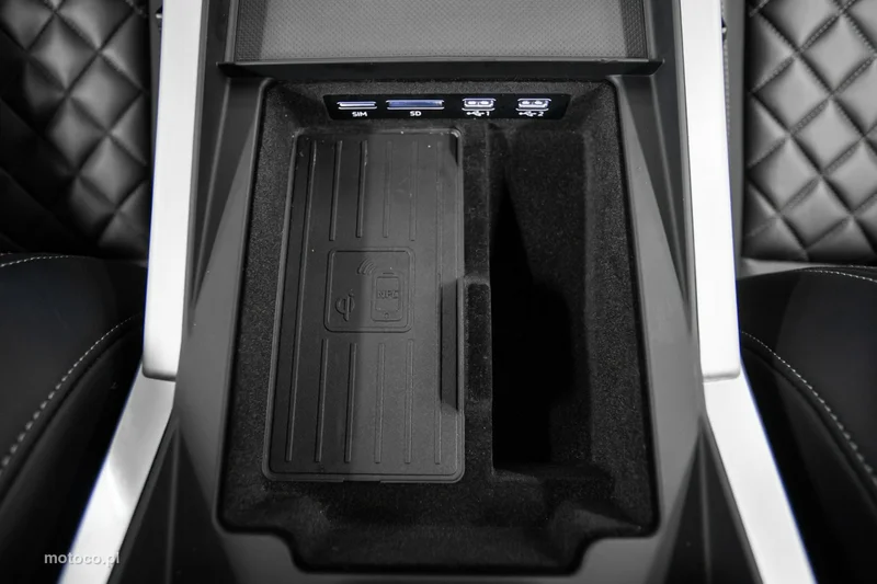 Audi SQ7 37