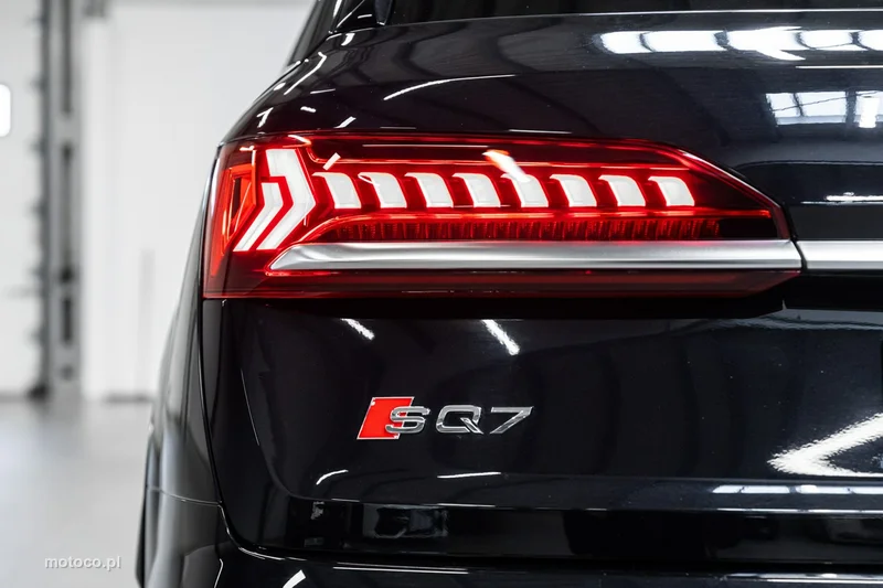 Audi SQ7 48