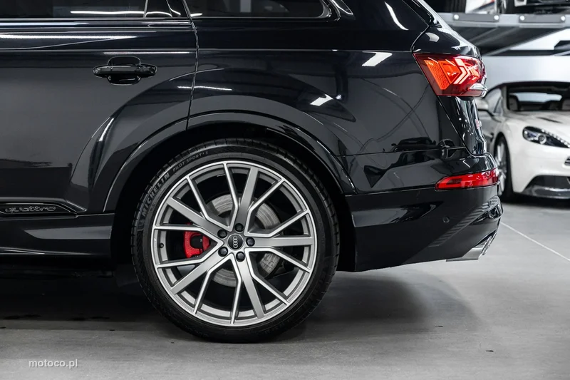 Audi SQ7 49