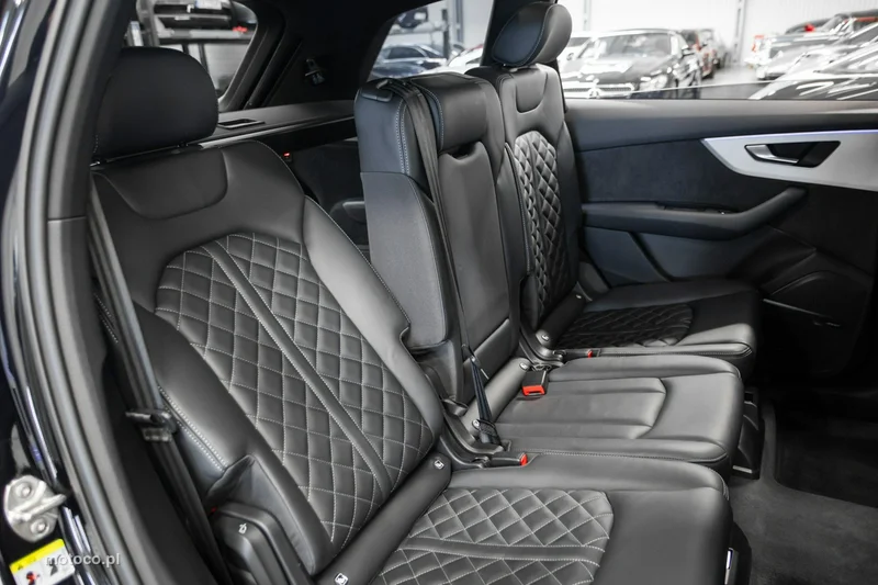 Audi SQ7 53