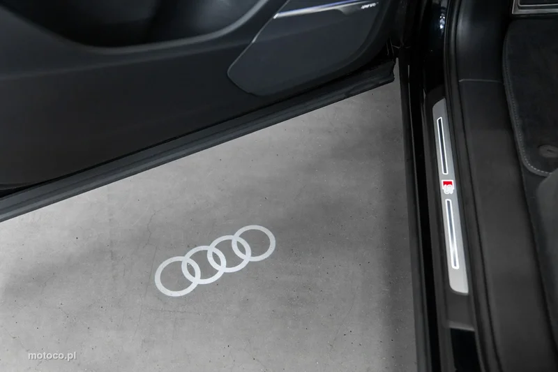 Audi SQ7 70