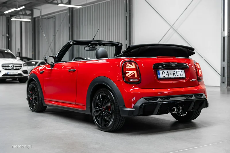 MINI John Cooper Works 11