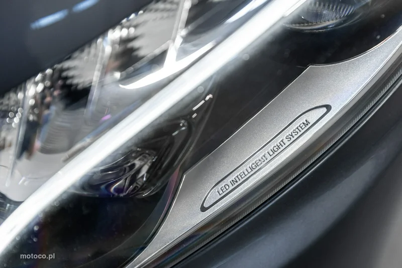 Mercedes-Benz Klasa V W447 V 300 8