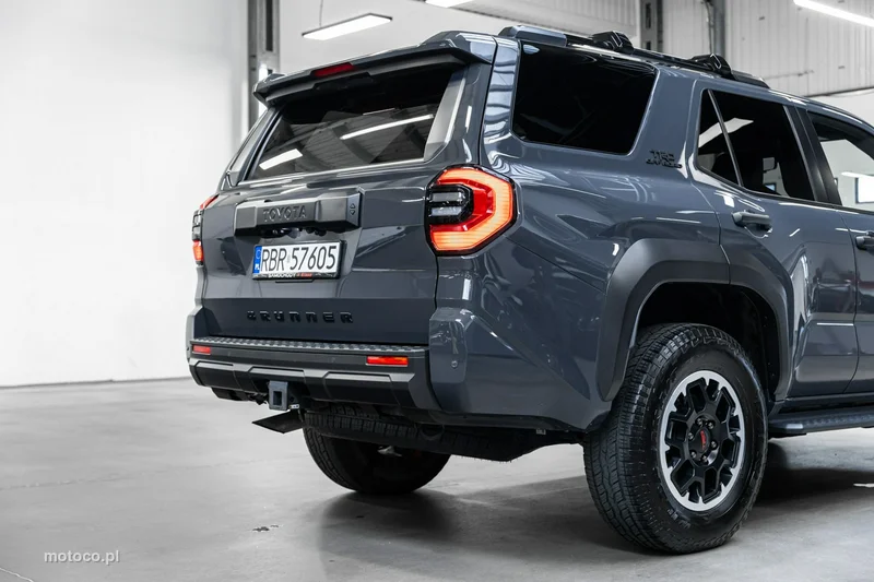 Toyota 4-Runner 57