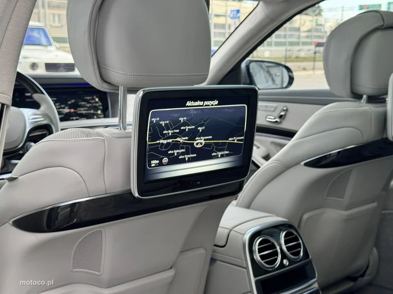 Mercedes-Benz Klasa S W222 S 500 22