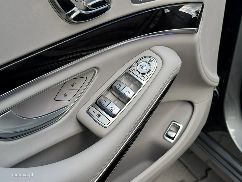 Mercedes-Benz Klasa S W222 S 500 28
