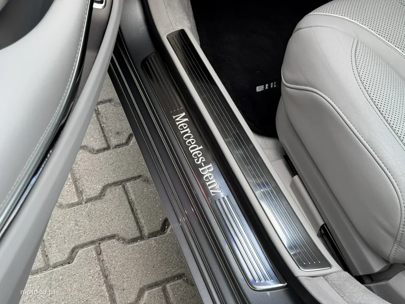 Mercedes-Benz Klasa S W222 S 500 35