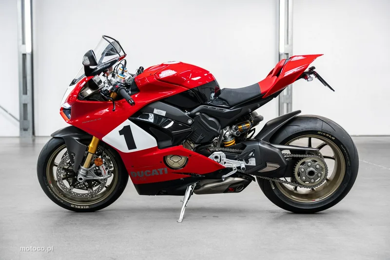Ducati Inny 8