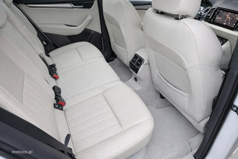 Skoda Karoq I 17
