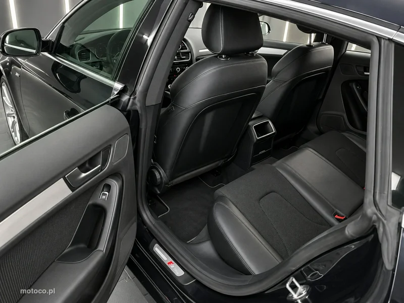 Audi A5 8T 12