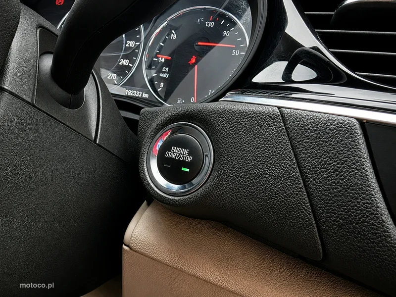 Opel Insignia B 19