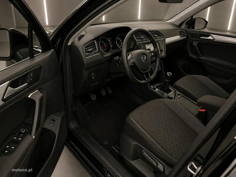 Volkswagen Tiguan AD 9