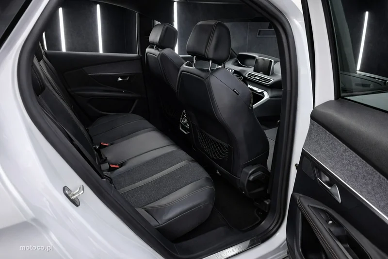 Peugeot 3008 12