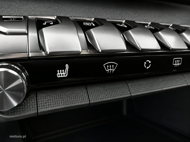 Peugeot 3008 18