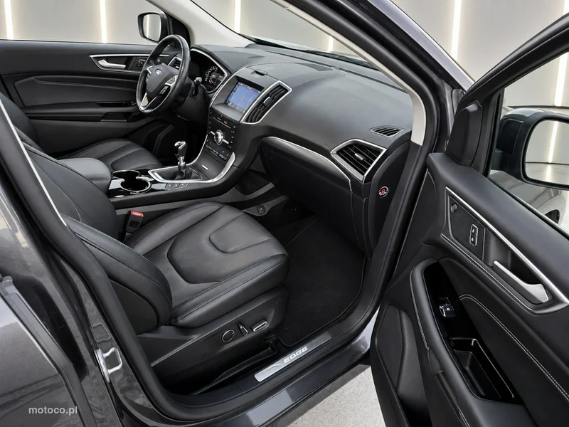 Ford Edge 12