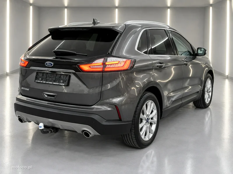 Ford Edge 8