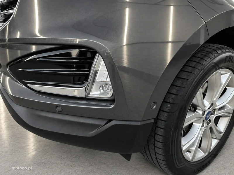 Ford Edge 10