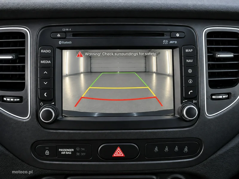 Kia Carens 14
