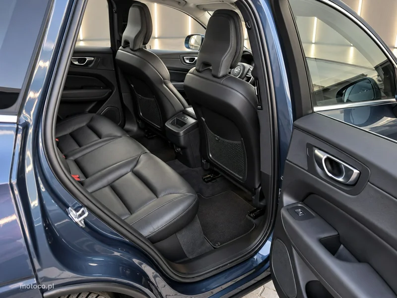 Volvo XC 60 13