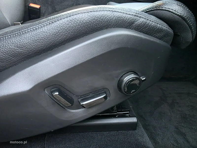 Volvo XC 60 17