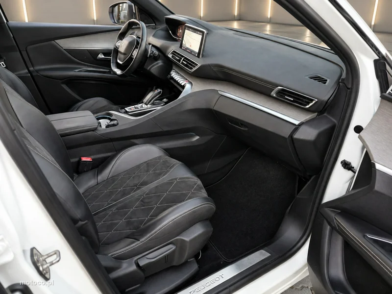 Peugeot 3008 12