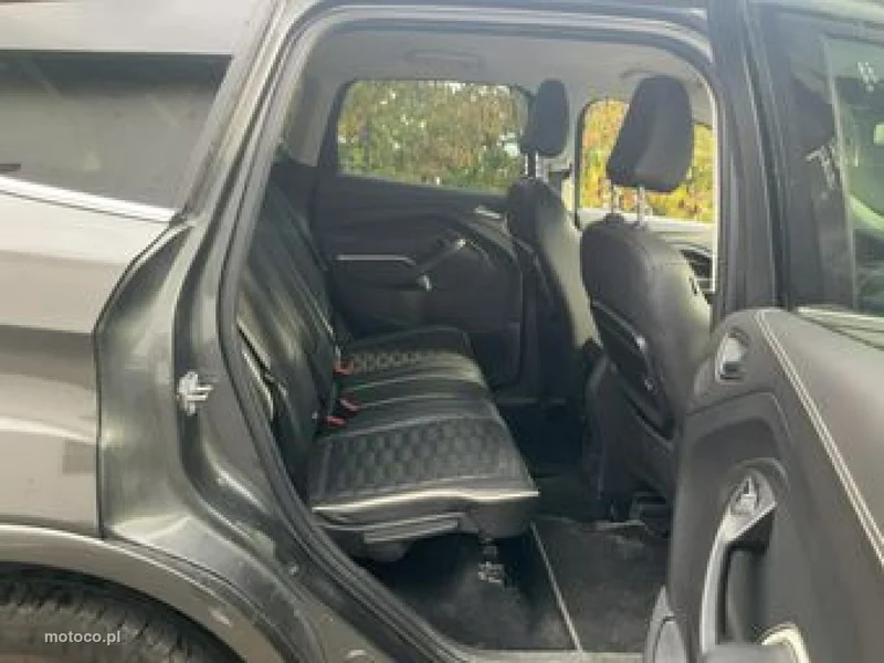 Ford Kuga II 17