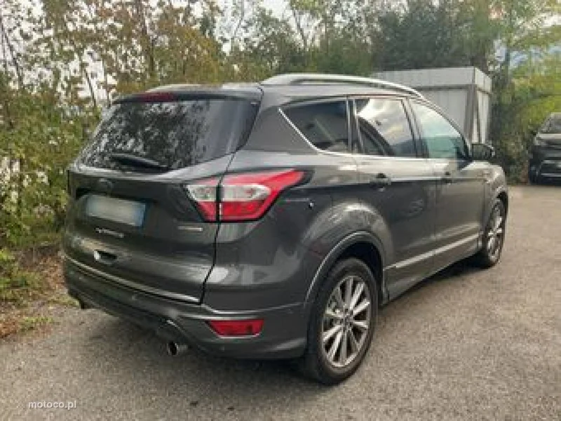 Ford Kuga II 4