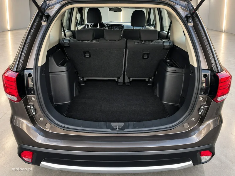 Mitsubishi Outlander 13