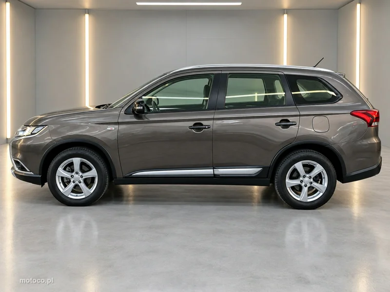 Mitsubishi Outlander 5