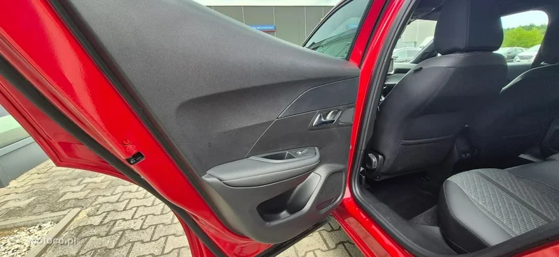 Peugeot 2008 23