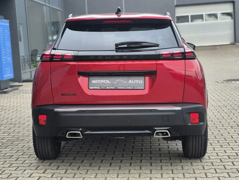 Peugeot 2008 6