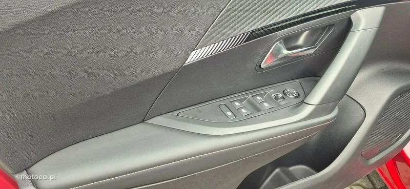Peugeot 2008 10