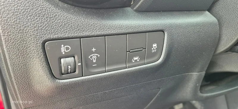 Hyundai KONA 11