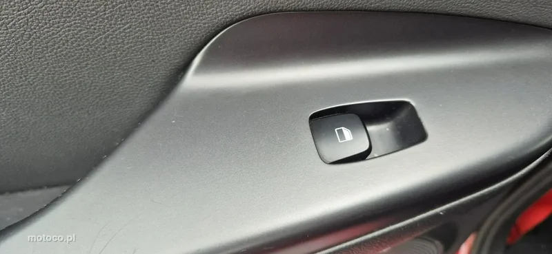 Hyundai KONA 22
