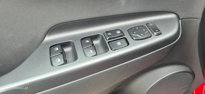 Hyundai KONA 10