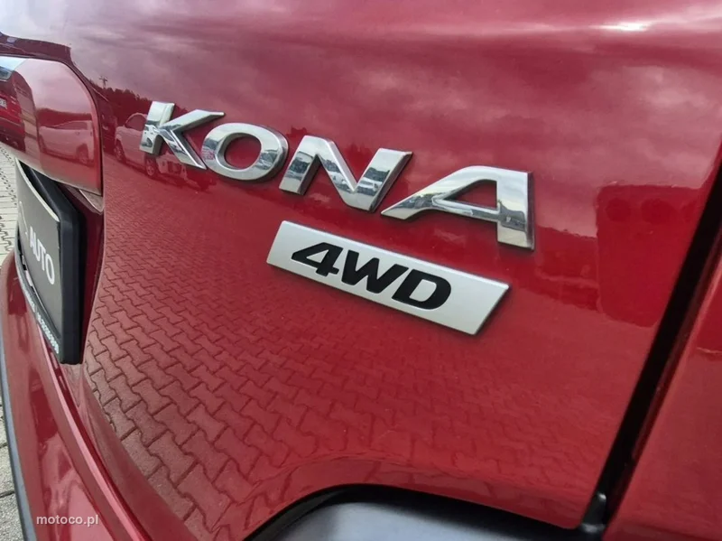 Hyundai KONA 32