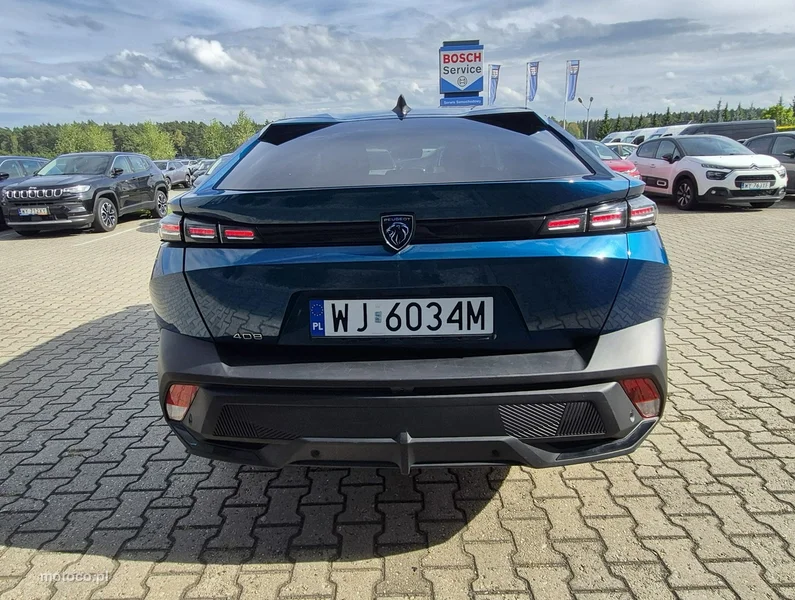 Peugeot 408 6