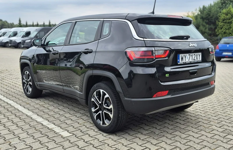 Jeep Compass 7
