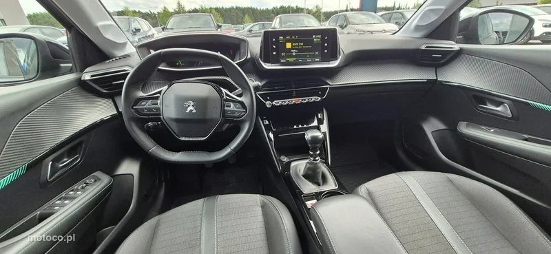 Peugeot 208 16