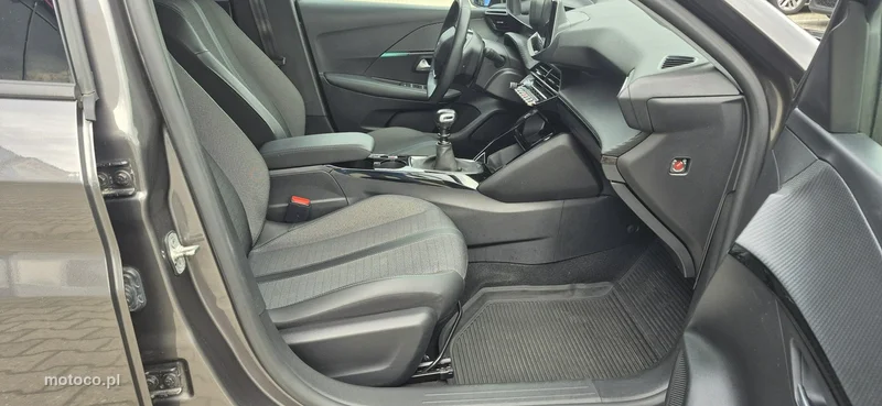 Peugeot 208 19